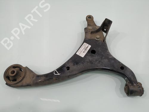 Right front suspension arm KIA CARENS III MPV (UN) 2.0 CRDi 140 | BP8092636M13 