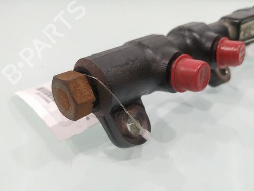 Injection rail FORD MONDEO III Saloon (B4Y) 2.0 16V TDDi / TDCi | BP26330647M98 