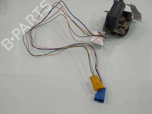 Rear left lock MERCEDES-BENZ VANEO (414) 1.7 CDI (414.700) | BP29982448C100