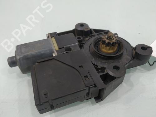 Right front window motor RENAULT MEGANE III Hatchback (BZ0/1_, B3_) 1.9 dCi (BZ0N, BZ0J) | BP37012322E20 - Image 5