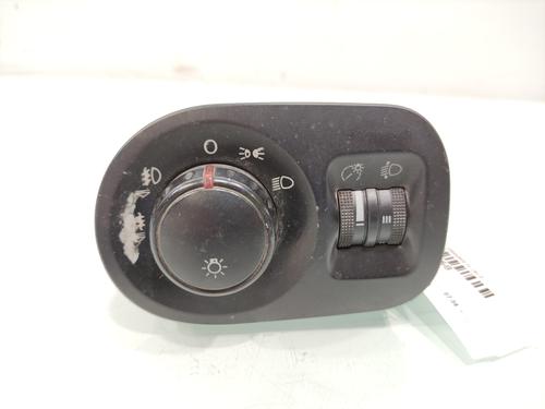 headlight-switch-seat-toledo-iii-5p2-2004-2005-2006-2007-2008-2009-32671979 main image