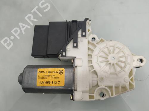 Right rear window motor VW GOLF IV (1J1) 1.4 16V | BP8348482E22 