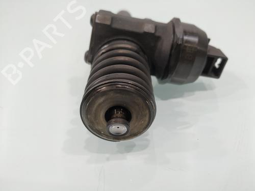 Injector VW PASSAT B5.5 (3B3)  | BP31321868M100 
