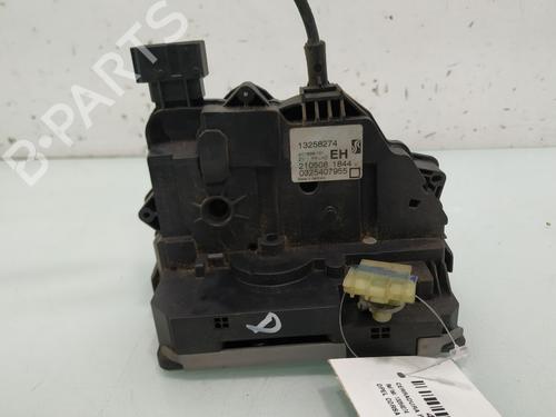 Used Front right lock OPEL CORSA D (S07) [2006-2015]  21265018