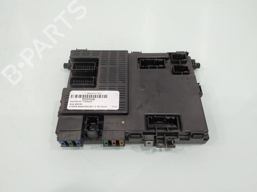 Used Fuse box CITROËN XSARA (N1) 1.6 16V (109 hp) 31641036