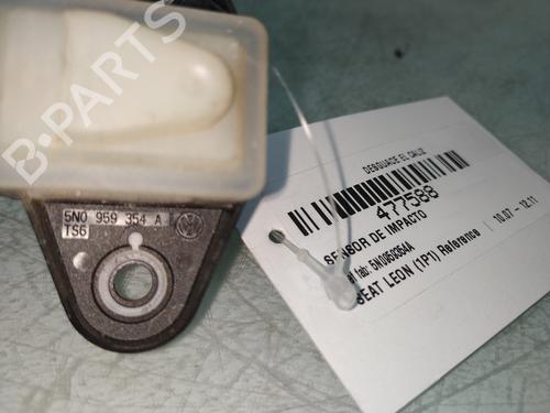 Electronic sensor SEAT LEON (1P1) 1.4 TSI | BP18472771M84 