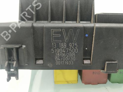 Fuse box OPEL VECTRA C (Z02) 1.9 CDTI (F69) | BP26394654E1 