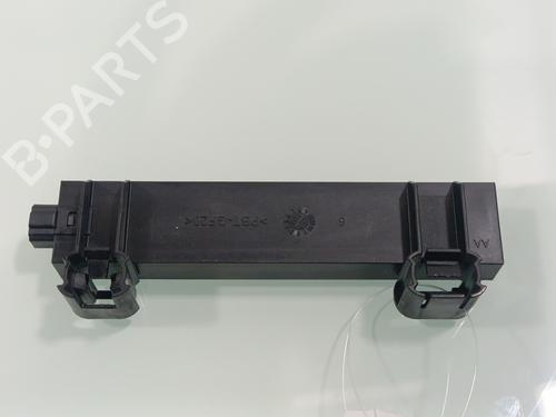 Antenne/Base AUDI A3 Sportback (8YA, 8YF) 35 TDI | BP33440744C140 - Image 2