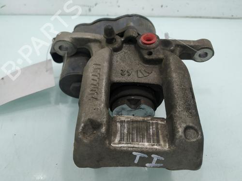 Used Left rear brake caliper PEUGEOT 5008 II (MC_, MJ_, MR_, M4_) 2.0 BlueHDi 180 (MJAHWW) (181 hp) 17327760