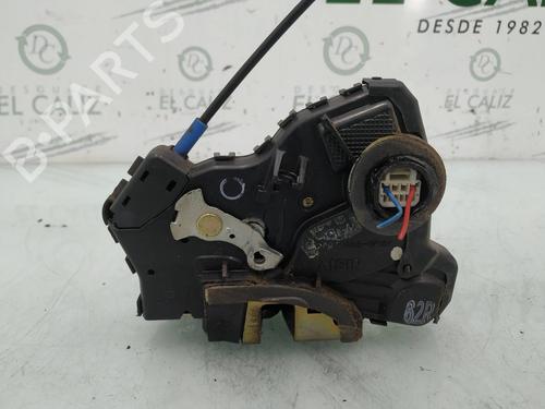Front right lock TOYOTA COROLLA (_E12_) 2.0 D-4D (CDE120R, CDE120L_) | BP8121327C97 