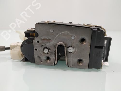 Front left lock MERCEDES-BENZ 124 Saloon (W124) 300 E (124.030) | BP8085095C98
