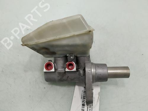 Used Brake master cylinder PEUGEOT 5008 (0U_, 0E_) 1.6 HDi (110 hp) 20142676
