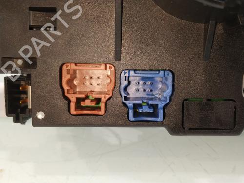 Headlight switch PEUGEOT 407 (6D_) 2.0 HDi 135 (6DRHRH, 6DRHRE, 6DRHRG, 6DRHRJ) | BP32164635I24