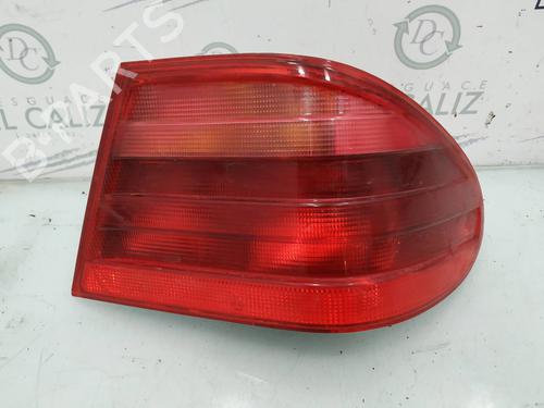Used Right taillight MERCEDES-BENZ E-CLASS (W210) E 300 Turbo-D (210.025) (177 hp) 8094209
