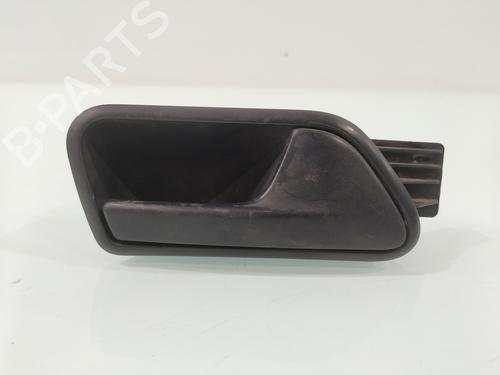 Poignée intérieure avant droite VW CADDY III MPV (2KB, 2KJ, 2CB, 2CJ) 1.9 TDI (105 hp) 30100142