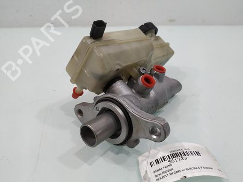 Used Brake master cylinder RENAULT MEGANE III Hatchback (BZ0/1_, B3_) 1.5 dCi (BZ1G, BZ1W, BZ0R) (95 hp) 31828363