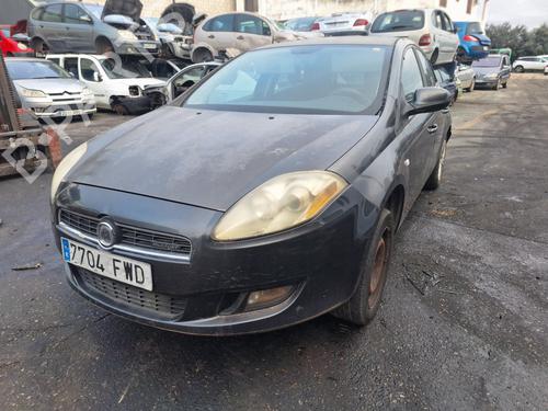 Brugte FIAT BRAVO II (198_) 1.9 D Multijet (198AXB1A) (120 hp) 4388923