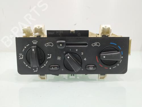 Used Climate control CITROËN C3 I (FC_, FN_) 1.4 i Bivalent (73 hp) 31571653