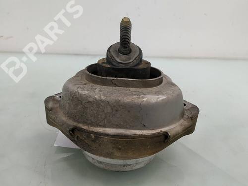 Used Engine mount Engine mount BMW X3 (E83) xDrive 20 d (177 hp) 8848244 8848244