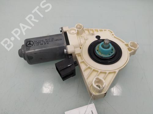 Used Right rear window motor MERCEDES-BENZ A-CLASS (W169) A 180 CDI (169.007, 169.307) (109 hp) 8090279