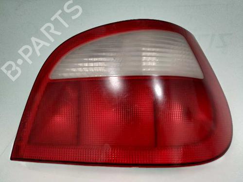Used Right taillight RENAULT MEGANE I (BA0/1_) 1.9 dCi (BA05, BA1F) (102 hp) 8084152
