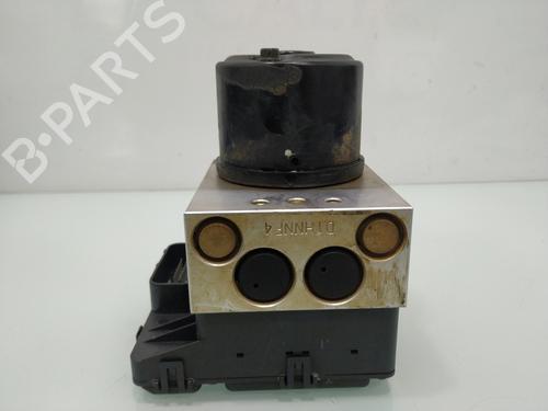 Used ABS pump HYUNDAI SANTA FÉ I (SM) 2.0 CRDi (113 hp) 22442970