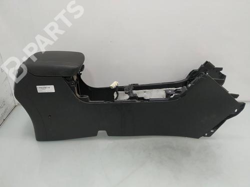 Used Armrest / Center console Armrest / Center console KIA SPORTAGE IV (QL, QLE) 2.0 CRDi AWD (136 hp) 9279846 9279846