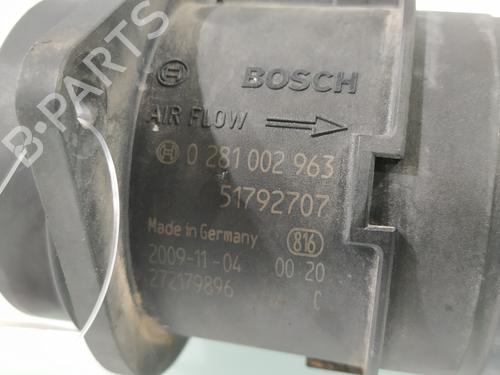 Mass air flow sensor FIAT FIORINO Box Body/MPV (225_) 1.3 D Multijet (225BXD1A, 225BXB1A, 225BXB11) | BP29825315M95 