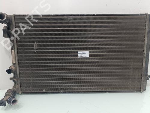 Used Water radiator Water radiator 37718495 37718495
