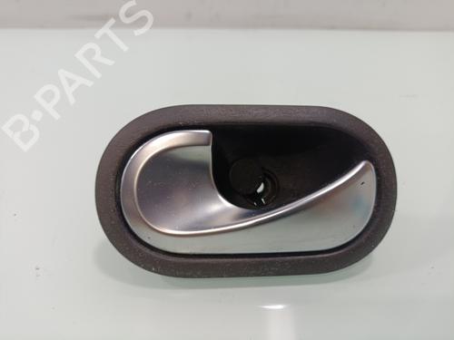 front-left-interior-door-handle-renault-megane-ii-saloon-lm01_-2003-36020168 main image