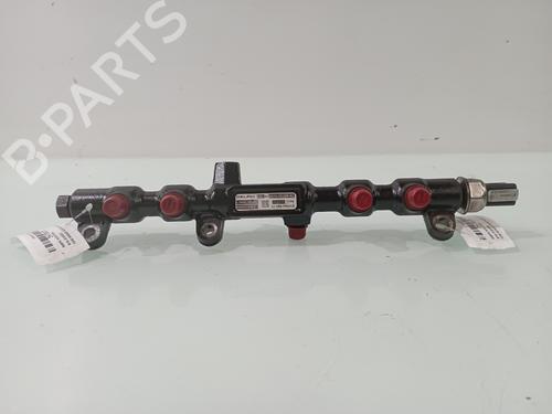 Used Injection rail FORD MONDEO III (B5Y) 2.0 TDCi (130 hp) 30511195
