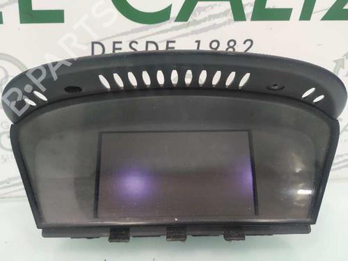 Used Display monitor BMW 5 (E60) 520 d (177 hp) 8092999