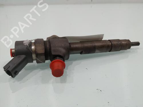 Used Injector FIAT STILO (192_) 1.9 JTD (192_XE1A) (115 hp) 28196000