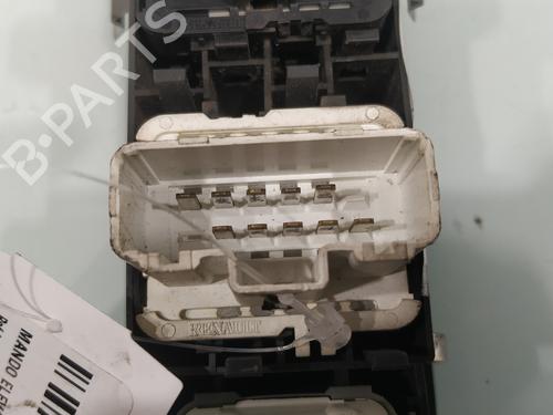 Przełącznik szyby przedniej lewej RENAULT LAGUNA II (BG0/1_) | BP30511246I27