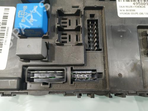 Fuse box HYUNDAI COUPE II (GK) 1.6 16V | BP24126017E1 