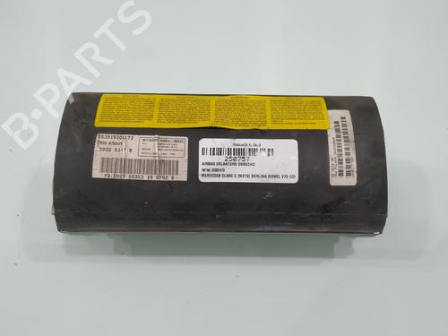 Passasjer kollisjonspute MERCEDES-BENZ E-CLASS (W210) E 270 CDI (210.016) (170 hp) 8090060