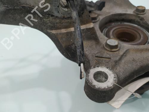 Right front steering knuckle CHRYSLER VOYAGER IV (RG, RS) 2.5 CRD | BP8085677M26 