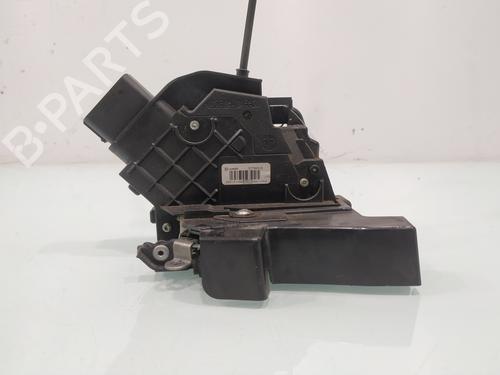 Used Front left lock Front left lock VOLVO V50 (545) D2 (114 hp) 33037290 33037290