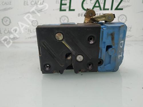 Used Front left lock VOLVO XC90 I (275) D5 AWD (185 hp) 8204838