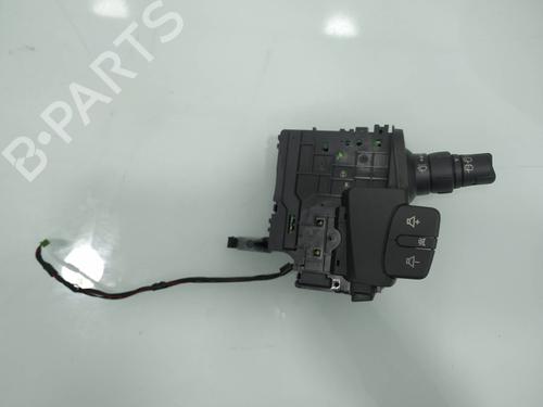 Used Steering column stalk RENAULT SCÉNIC II (JM0/1_) [2003-2010]  11686696