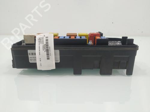 Fuse box OPEL VECTRA C (Z02) 1.9 CDTI (F69) | BP26394693E1 