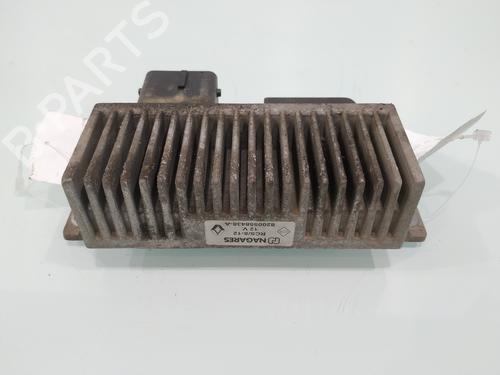 Used Electronic module RENAULT MEGANE III Hatchback (BZ0/1_, B3_) 1.5 dCi (BZ1G, BZ1W, BZ0R) (95 hp) 31828364