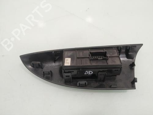 Right front window switch NISSAN JUKE (F15) 1.5 dCi | BP15054282I26 