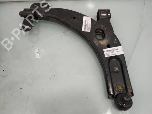 Used Right front suspension arm KIA CARENS II MPV (FJ) 2.0 CRDi (113 hp) 9849570