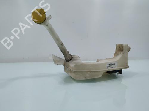 Used Windscreen washer tank RENAULT CLIO IV (BH_) [2012-2021]  25721266
