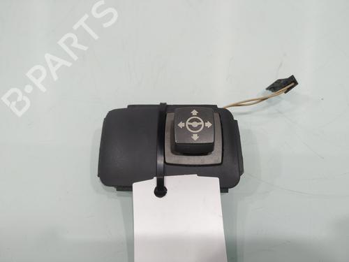 Used Steering wheel controls BMW 7 (E65, E66, E67) 730 Ld (231 hp) 31064830