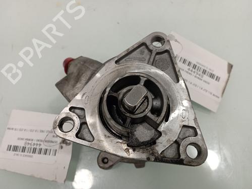 Used Vacuum pump FIAT STILO (192_) 1.9 JTD (192_XE1A) (115 hp) 12470006