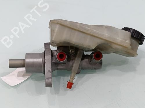 Used Brake master cylinder Brake master cylinder VOLVO V50 (545) D2 (114 hp) 33126546 33126546