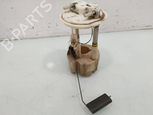 Used Fuel pump Fuel pump NISSAN JUKE (F15) 1.5 dCi (110 hp) 15053232 15053232