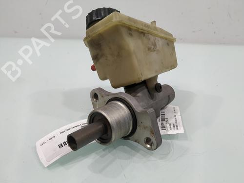 Used Brake master cylinder BMW 3 (E46) 320 d (136 hp) 28097437